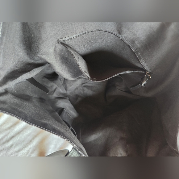 Botkier Bond Large Tote Bag NWOT - Picture 7 of 9